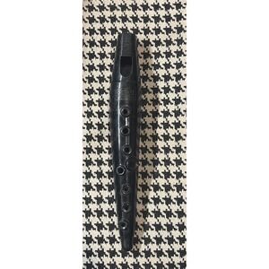 Vintage 1930's Bakelite The Swanson Tonette Recorder 7.5" Black Small Crack